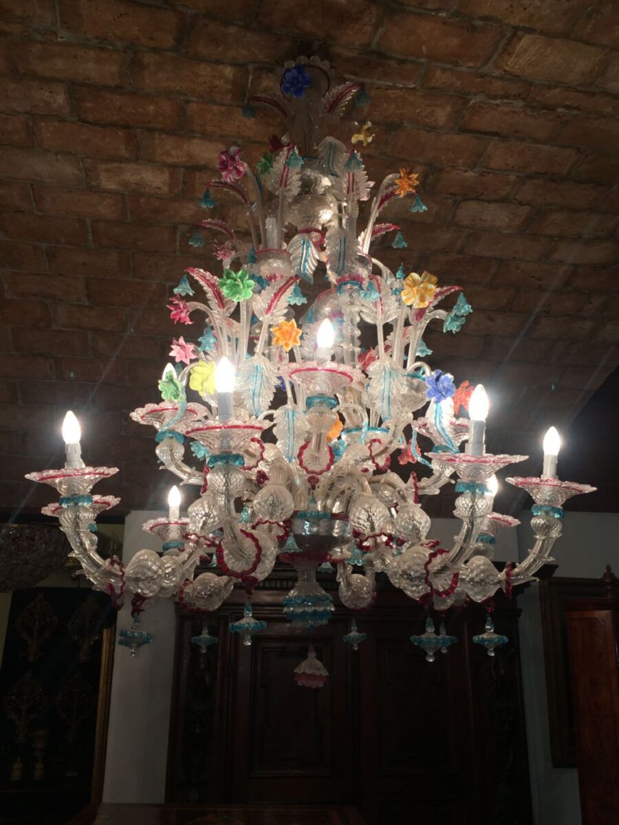 Lampadario Ca’ Rezzonico in vetro colorato a 16 luci